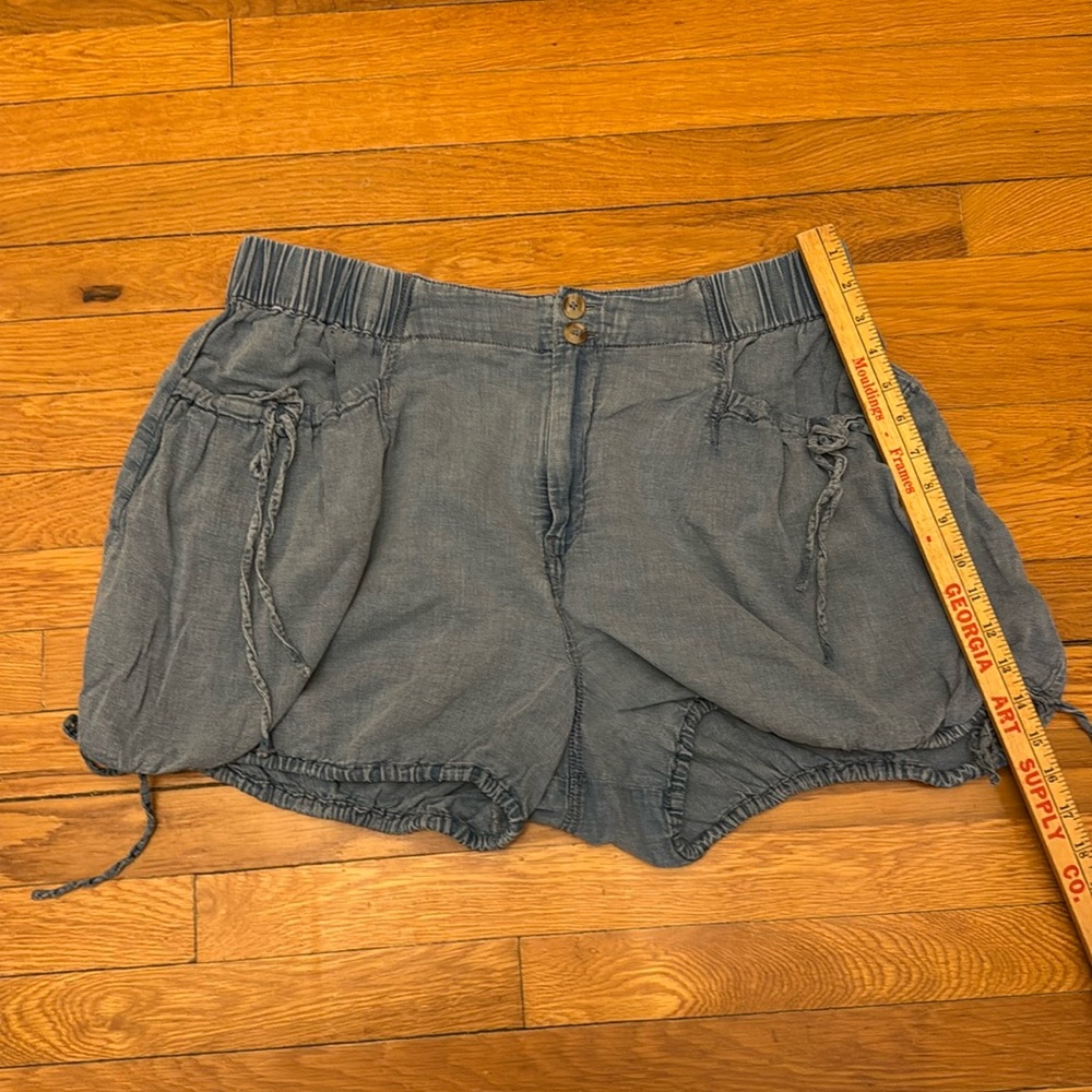 Pilcro balloon shorts